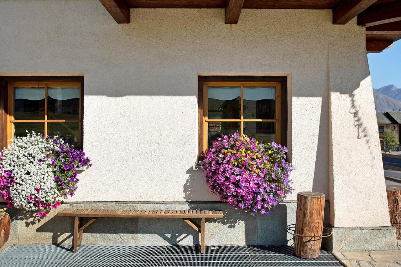 Stelle Chalet Martina Livigno Bagian luar foto